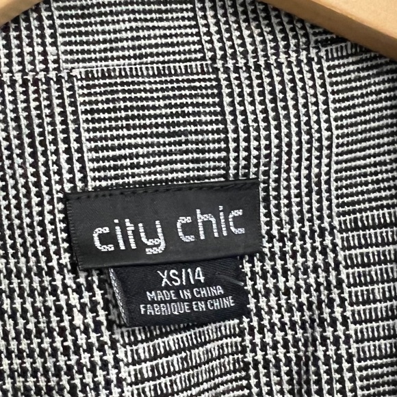 city chic plaid blazer - Picture 3 of 5